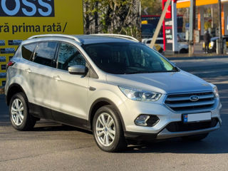 Ford Kuga foto 3