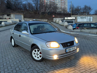 Hyundai Accent, 2004