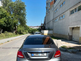 Mercedes E-Class foto 5