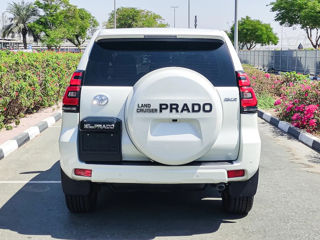 Toyota Land Cruiser Prado foto 4