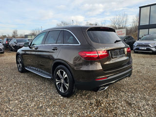 Mercedes GLC foto 2