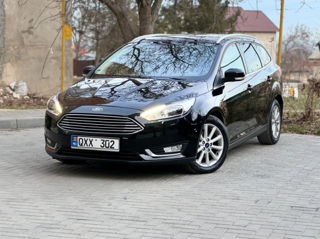 Ford Focus foto 2