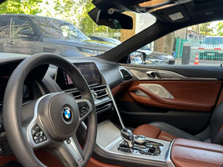 BMW 8 Series foto 7