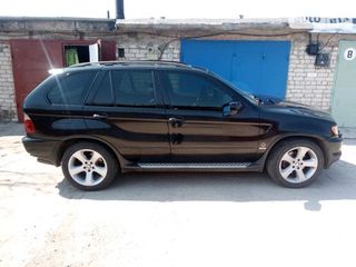 BMW X5 foto 1