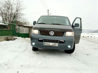 Volkswagen Transporter foto 1