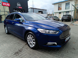 Ford Mondeo foto 2