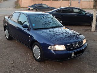 Audi A4 foto 2