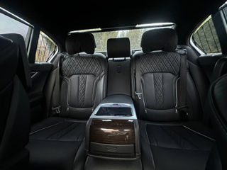 BMW 7 Series foto 7