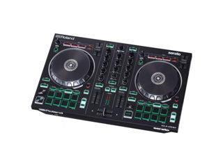 Consola pentru DJ Roland DJ-202 - NOU !