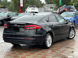 Ford Fusion foto 4