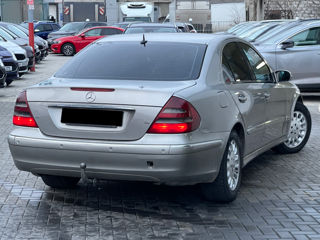 Mercedes E-Class foto 4