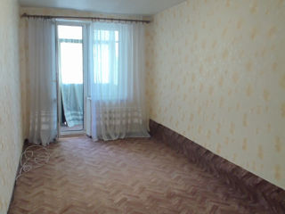 Apartament cu 3 camere, 70 m², Sculeni, Chișinău foto 5