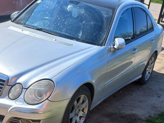 Mercedes e clas 3.0 disel Avangrd sunt toate pesele