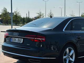 Audi A8 foto 3