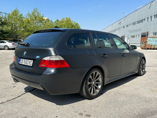 BMW 5 Series foto 5