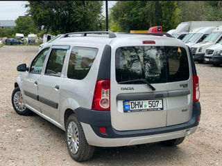 Dacia Logan foto 4