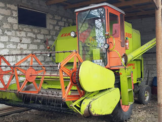 Claas Compact 30