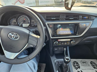 Toyota Auris foto 4