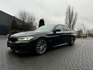 BMW 5 Series foto 2