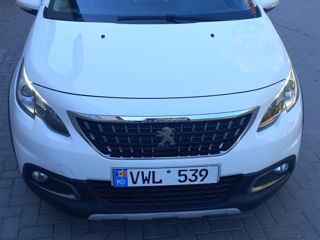 Peugeot 2008 foto 4