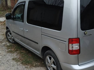 Volkswagen Caddy foto 2