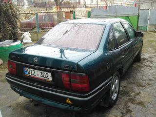 Opel Vectra foto 2