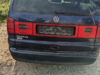 Volkswagen Sharan foto 7