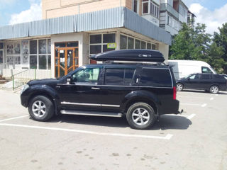 Nissan Pathfinder foto 5