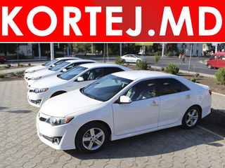 Toyota Camry - 5 auto superbe, de culoare alba si neagra - cortegiu! foto 1