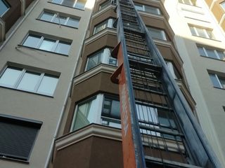 Lift mobil in chirie 42 metri Et 14 foto 3