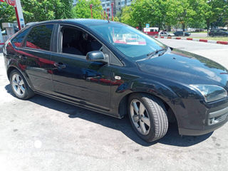 Ford focus anul 2007 1.6 diesel la piese foto 4