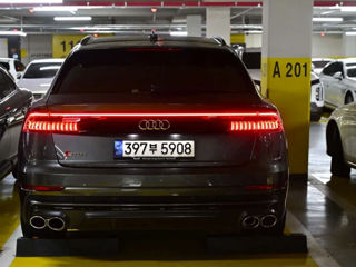 Audi Q8 foto 2