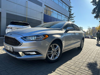 Ford Fusion foto 5