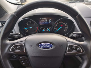 Ford Kuga foto 15