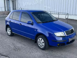 Skoda Fabia foto 2