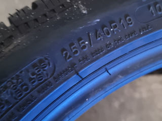 255/40R19 foto 3