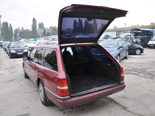 Mercedes Series (W124) foto 6