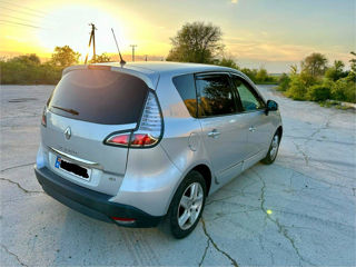 Renault Scenic foto 4