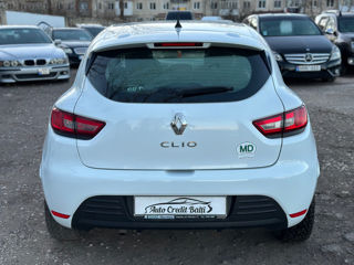 Renault Clio foto 7