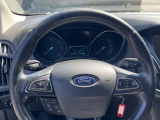 Ford Focus foto 8