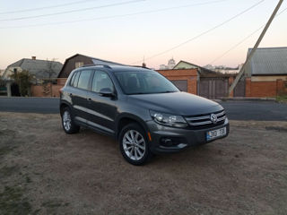 Volkswagen Tiguan foto 5