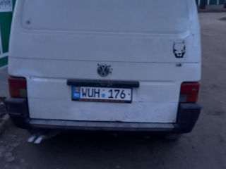 Volkswagen Transporter foto 2