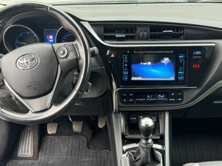 Toyota Auris foto 7