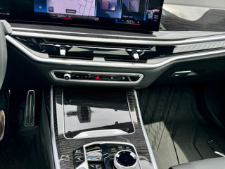 BMW X7 foto 17