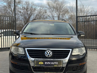 Volkswagen Passat foto 2