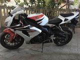 Honda cbr 1000 rr foto 3