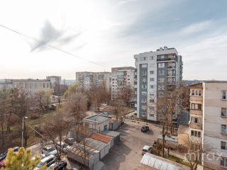 Apartament cu 4 camere, 127 m², Râșcani, Chișinău foto 5