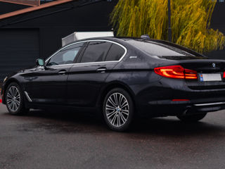 BMW 5 Series foto 2