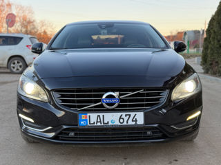 Volvo V60 foto 5