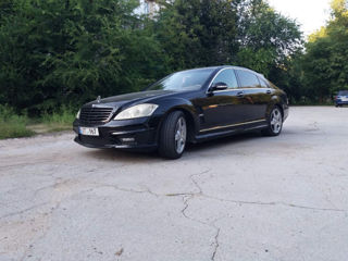 Mercedes S-Class